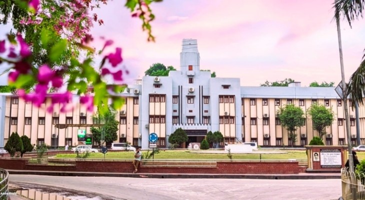 নিরাপত্তা শঙ্কায় রাবির শিক্ষার্থীরা,বন্ধ পার্ট টাইম জব